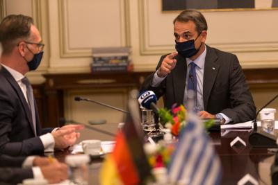 Greek PM reshuffles cabinet, key portfolios unchanged | Greek PM reshuffles cabinet, key portfolios unchanged