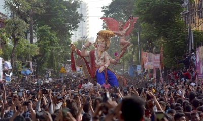 V-P, PM greet people on Ganesh Chaturthi | V-P, PM greet people on Ganesh Chaturthi