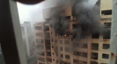 6 dead, 23 injured in Mumbai building blaze | 6 dead, 23 injured in Mumbai building blaze