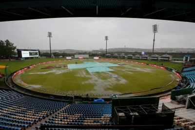 SA v IND, 1st Test: Rain washes out second day's play without a ball being bowled | SA v IND, 1st Test: Rain washes out second day's play without a ball being bowled