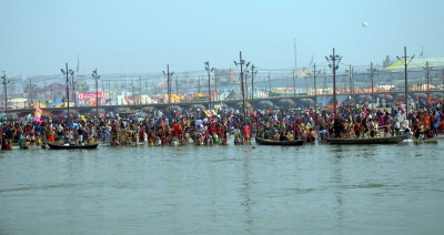 Akhara wants Haridwar Kumbh Mela to be held on grand scale | Akhara wants Haridwar Kumbh Mela to be held on grand scale Akhara wants Haridwar Kumbh Mela to be held on grand scale | Akhara wants Haridwar Kumbh Mela to be held on grand scale