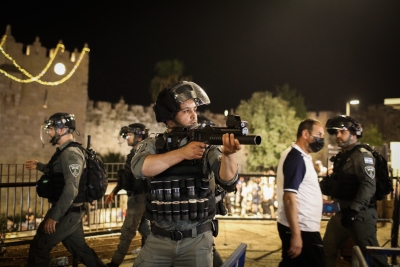 Al Jazeera journo arrested during E.Jerusalem protest | Al Jazeera journo arrested during E.Jerusalem protest Al Jazeera journo arrested during E.Jerusalem protest | Al Jazeera journo arrested during E.Jerusalem protest