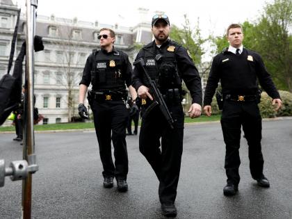 Secret Service, protecting Biden's granddaughter, open fire to prevent car break-in | Secret Service, protecting Biden's granddaughter, open fire to prevent car break-in Secret Service, protecting Biden's granddaughter, open fire to prevent car break-in | Secret Service, protecting Biden's granddaughter, open fire to prevent car break-in