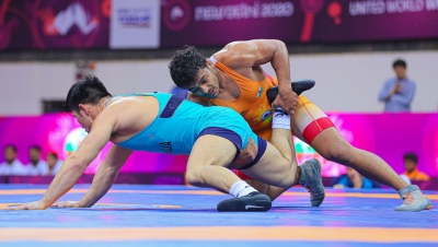 Olympics: Wrestlers Dahiya, Punia secure semifinal berths; Anshu Malik loses | Olympics: Wrestlers Dahiya, Punia secure semifinal berths; Anshu Malik loses