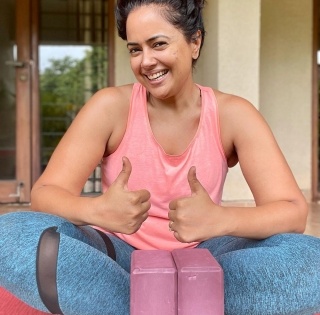 Sameera Reddy talks about role of yoga in her weight loss journey | Sameera Reddy talks about role of yoga in her weight loss journey