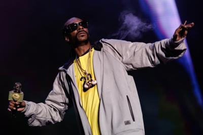 Snoop Dogg to host Super Bowl after-party | Snoop Dogg to host Super Bowl after-party