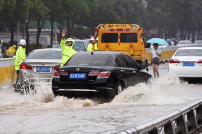 Rainstorms affect over 500K people in China, alert level upgraded | Rainstorms affect over 500K people in China, alert level upgraded