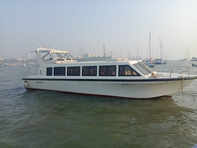 India's first water taxi connecting Mumbai east coast with mainland sets sail | India's first water taxi connecting Mumbai east coast with mainland sets sail