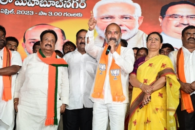 KCR is more dangerous than Atiq Ahmed, says Telangana BJP chief | KCR is more dangerous than Atiq Ahmed, says Telangana BJP chief