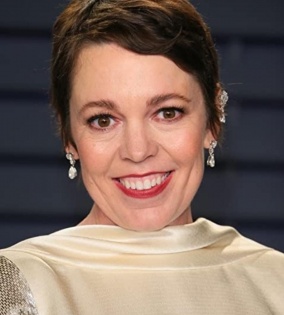 Olivia Colman stole something from 'The Crown' set | Olivia Colman stole something from 'The Crown' set