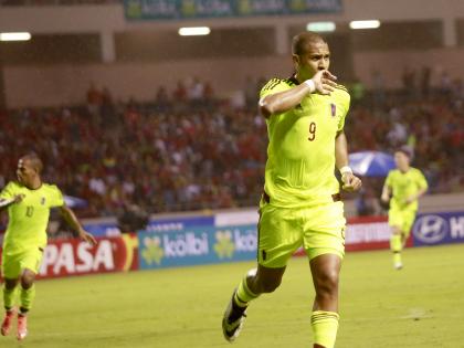 Rondon on target as River Plate go top | Rondon on target as River Plate go top