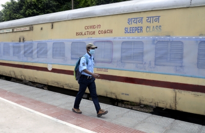 Railways to deploy isolation coaches at 215 stations | Railways to deploy isolation coaches at 215 stations