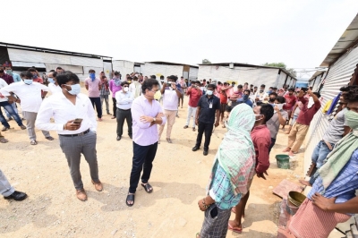 Workers welcome govt reprieve in lockdown | Workers welcome govt reprieve in lockdown Workers welcome govt reprieve in lockdown | Workers welcome govt reprieve in lockdown