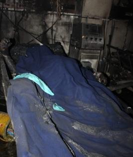 Retired Gujarat HC Judge to probe Rajkot hospital fire | Retired Gujarat HC Judge to probe Rajkot hospital fire
