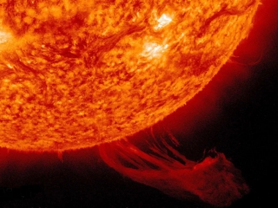 Sun storms Mercury with a plasma wave | Sun storms Mercury with a plasma wave