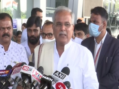 Should be resolved with discussion, cannot go to court for everything and make political issue out of it: Baghel on hijab row | Should be resolved with discussion, cannot go to court for everything and make political issue out of it: Baghel on hijab row