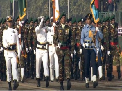 In a first, Bangladesh tri-service contingent takes part in India's Republic Day parade | In a first, Bangladesh tri-service contingent takes part in India's Republic Day parade