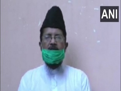 Don't use alcohol-based sanitizer to clean mosques: Cleric in UP's Bareilly issues advisory | Don't use alcohol-based sanitizer to clean mosques: Cleric in UP's Bareilly issues advisory