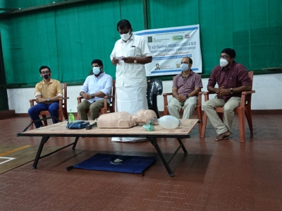 Kerala mulls compulsory first aid kits at gyms, indoor courts | Kerala mulls compulsory first aid kits at gyms, indoor courts