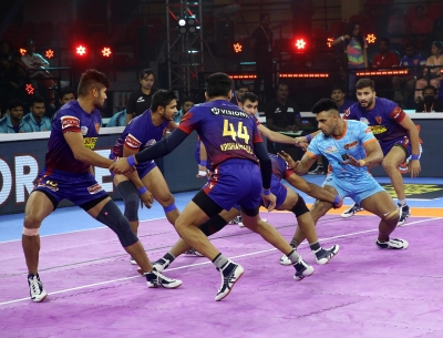 PKL 9: Bengal Warriors put up a clinical performance to defeat Dabang Delhi | PKL 9: Bengal Warriors put up a clinical performance to defeat Dabang Delhi PKL 9: Bengal Warriors put up a clinical performance to defeat Dabang Delhi | PKL 9: Bengal Warriors put up a clinical performance to defeat Dabang Delhi