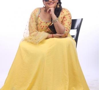 Being cool despite being overweight: Sanah Kapur in 'Saroj Ka Rishta' | Being cool despite being overweight: Sanah Kapur in 'Saroj Ka Rishta' Being cool despite being overweight: Sanah Kapur in 'Saroj Ka Rishta' | Being cool despite being overweight: Sanah Kapur in 'Saroj Ka Rishta'