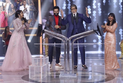 'KBC 14' contestant amuses Big B with her conversation | 'KBC 14' contestant amuses Big B with her conversation