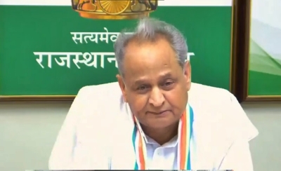 Cong govt will complete its 5 year tenure: Gehlot | Cong govt will complete its 5 year tenure: Gehlot