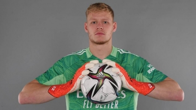 Arsenal sign goalkeeper Aaron Ramsdale on long-term deal | Arsenal sign goalkeeper Aaron Ramsdale on long-term deal
