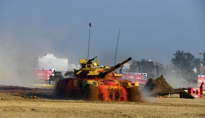 Indian, Russian companies ink 14 defence MoUs | Indian, Russian companies ink 14 defence MoUs Indian, Russian companies ink 14 defence MoUs | Indian, Russian companies ink 14 defence MoUs