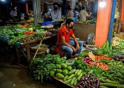 Veggies on the rise, prices soar by up to 200% | Veggies on the rise, prices soar by up to 200%