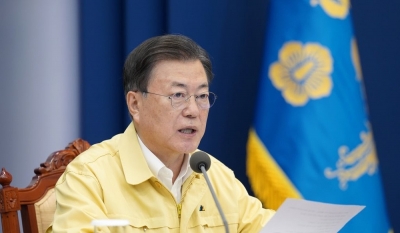S.Korea to halt further easing of distancing rules amid spiking Covid cases | S.Korea to halt further easing of distancing rules amid spiking Covid cases