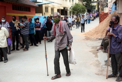 Percentage of people hoarding ration, medicines increased post lockdown | Percentage of people hoarding ration, medicines increased post lockdown Percentage of people hoarding ration, medicines increased post lockdown | Percentage of people hoarding ration, medicines increased post lockdown