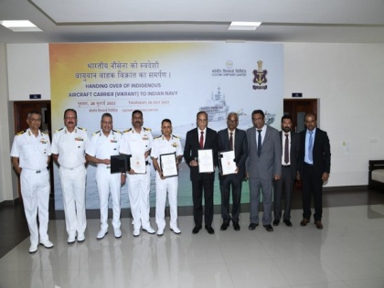 India's first Indigenous Aircraft Carrier 'Vikrant' handed over to Indian Navy | India's first Indigenous Aircraft Carrier 'Vikrant' handed over to Indian Navy