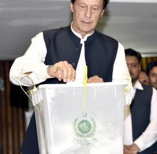 Pak polls: Imran Khan casts ballot from Adiala jail | Pak polls: Imran Khan casts ballot from Adiala jail Pak polls: Imran Khan casts ballot from Adiala jail | Pak polls: Imran Khan casts ballot from Adiala jail