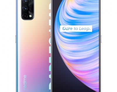 Realme launches 3 new 5G smartphones in Q2 series | Realme launches 3 new 5G smartphones in Q2 series