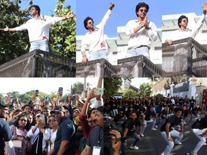 SRK does 'Pathaan' hook step on Mannat balcony to celebrate TV premiere | SRK does 'Pathaan' hook step on Mannat balcony to celebrate TV premiere