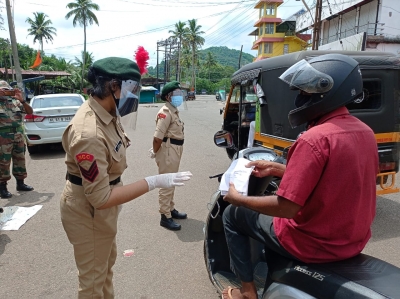 Kerala govt earned Rs 350 cr by penalising Covid norm violators | Kerala govt earned Rs 350 cr by penalising Covid norm violators Kerala govt earned Rs 350 cr by penalising Covid norm violators | Kerala govt earned Rs 350 cr by penalising Covid norm violators