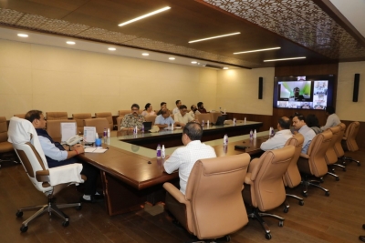 Mobile net services to be suspended in Assam on Sunday for recruitment exam | Mobile net services to be suspended in Assam on Sunday for recruitment exam Mobile net services to be suspended in Assam on Sunday for recruitment exam | Mobile net services to be suspended in Assam on Sunday for recruitment exam