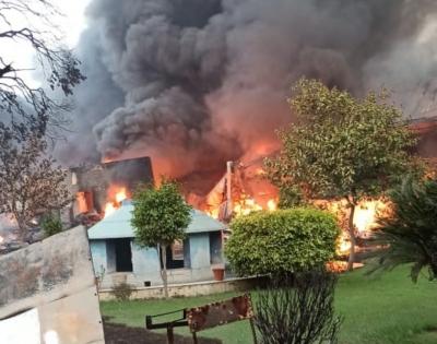 Fire breaks out in Gurugram packaging factory | Fire breaks out in Gurugram packaging factory