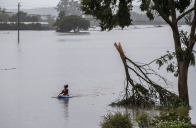 Australian rescue workers, communities come together to fight catastrophic floods | Australian rescue workers, communities come together to fight catastrophic floods