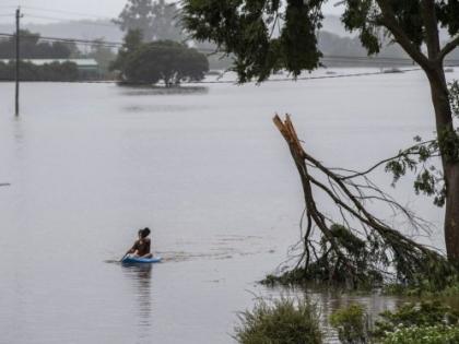 Tropical cyclone Jasper may bring life-threatening floods to Australia | Tropical cyclone Jasper may bring life-threatening floods to Australia Tropical cyclone Jasper may bring life-threatening floods to Australia | Tropical cyclone Jasper may bring life-threatening floods to Australia