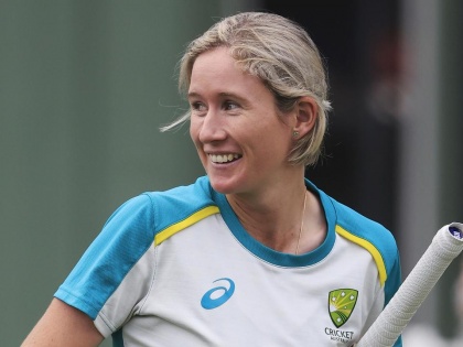 Women’s Ashes: Beth Mooney's unbeaten 61 leads Australia to four-wicket win over England | Women’s Ashes: Beth Mooney's unbeaten 61 leads Australia to four-wicket win over England