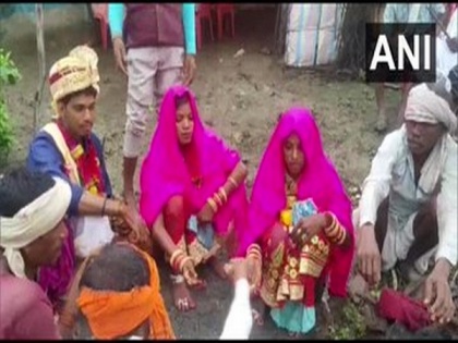 Tehsildar to complaint against MP man who married to two women, says 'polygamy a criminal offence' | Tehsildar to complaint against MP man who married to two women, says 'polygamy a criminal offence'