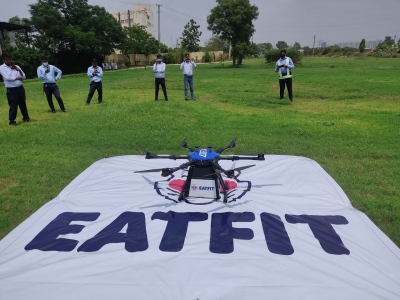 Drone covers 20 kms in 30 minutes to deliver frozen food in Gurugram | Drone covers 20 kms in 30 minutes to deliver frozen food in Gurugram