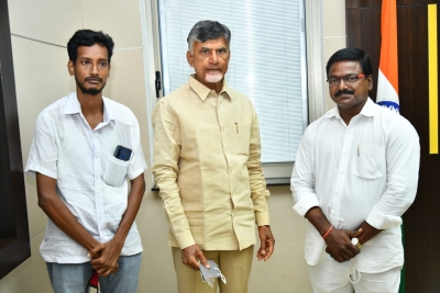'Chandrababu calling for coalition of registered parties' | 'Chandrababu calling for coalition of registered parties'