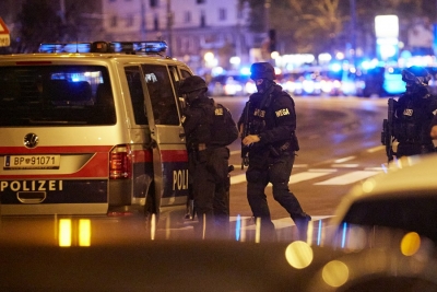 3 killed in Vienna terror shootings | 3 killed in Vienna terror shootings