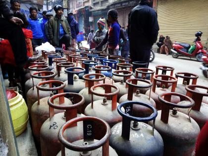 Govt raises cooking gas subsidy to Ujjwala beneficiaries to Rs 300 per cylinder | Govt raises cooking gas subsidy to Ujjwala beneficiaries to Rs 300 per cylinder Govt raises cooking gas subsidy to Ujjwala beneficiaries to Rs 300 per cylinder | Govt raises cooking gas subsidy to Ujjwala beneficiaries to Rs 300 per cylinder