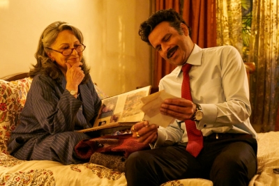 Manoj Bajpayee remembers Sharmila Tagore attending his workshop for 'Gulmohar' | Manoj Bajpayee remembers Sharmila Tagore attending his workshop for 'Gulmohar'