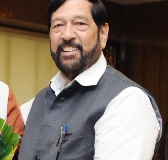 BJP Pune MP Girish Bapat dies at 72, PM, CM mourn; funeral today (2nd lead) | BJP Pune MP Girish Bapat dies at 72, PM, CM mourn; funeral today (2nd lead) BJP Pune MP Girish Bapat dies at 72, PM, CM mourn; funeral today (2nd lead) | BJP Pune MP Girish Bapat dies at 72, PM, CM mourn; funeral today (2nd lead)