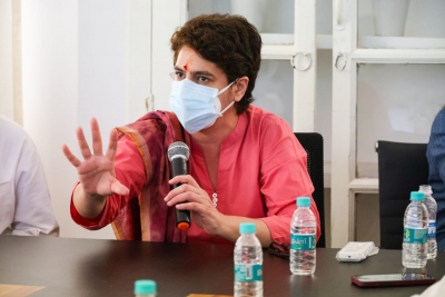 Priyanka to be in Lucknow from Monday to take stock of poll preps | Priyanka to be in Lucknow from Monday to take stock of poll preps